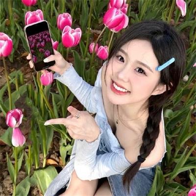 夏夜的微笑 海报